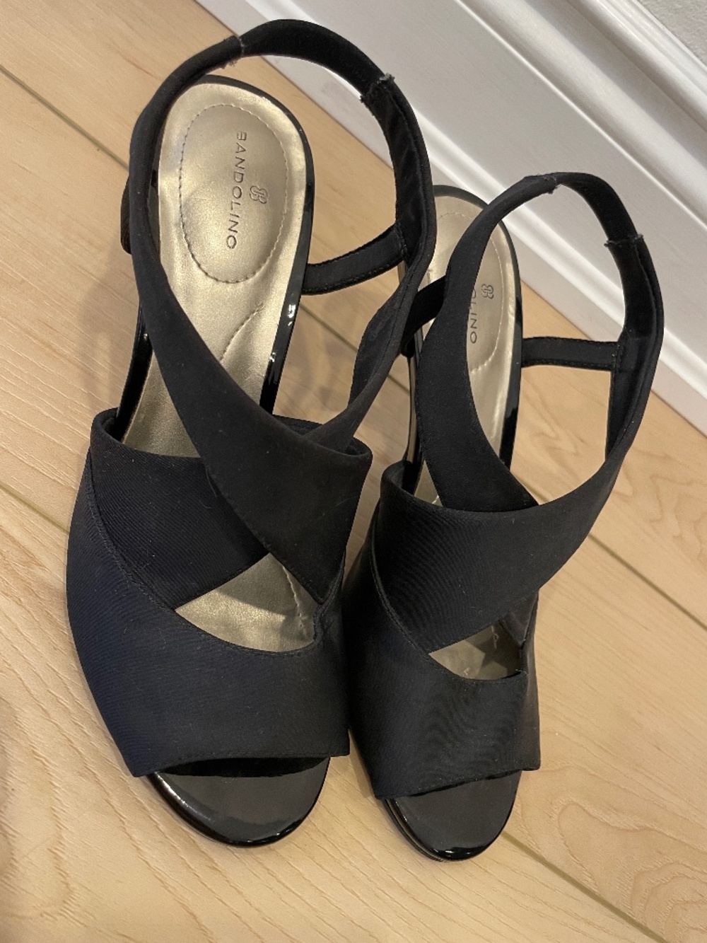 Bandolino Black Strappy Heels
